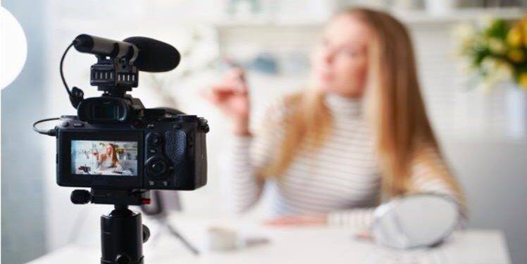 The Benefits Of Incorporating Video Into Your Blogging Strategy