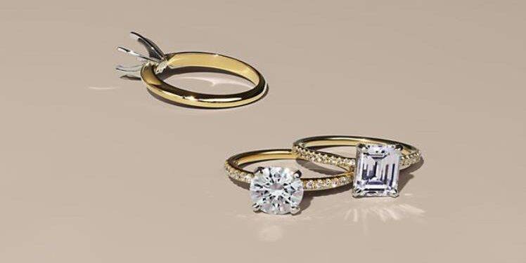 The Glittering Gems of Pawn Shop Diamond Rings: A Hidden Treasure Trove