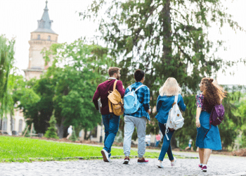 How to Afford College Without Breaking the Bank