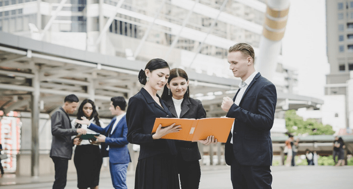 Why Singapore’s Top Tech Recruiters Dominate the Market